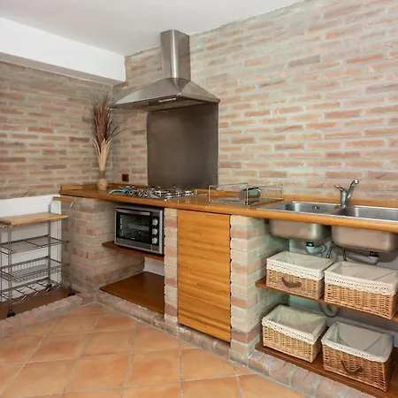 Apartamento Ray - Front Row Beachfront With Garden Torre Grande