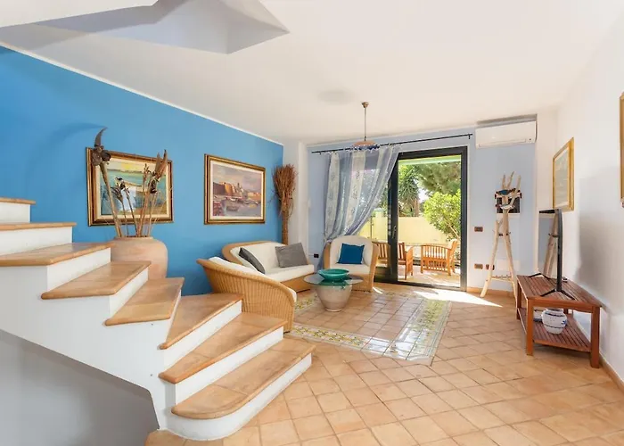 Appartamento Ray - Front Row Beachfront With Garden *